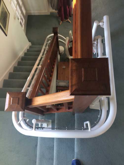 stair lifts that go around corners