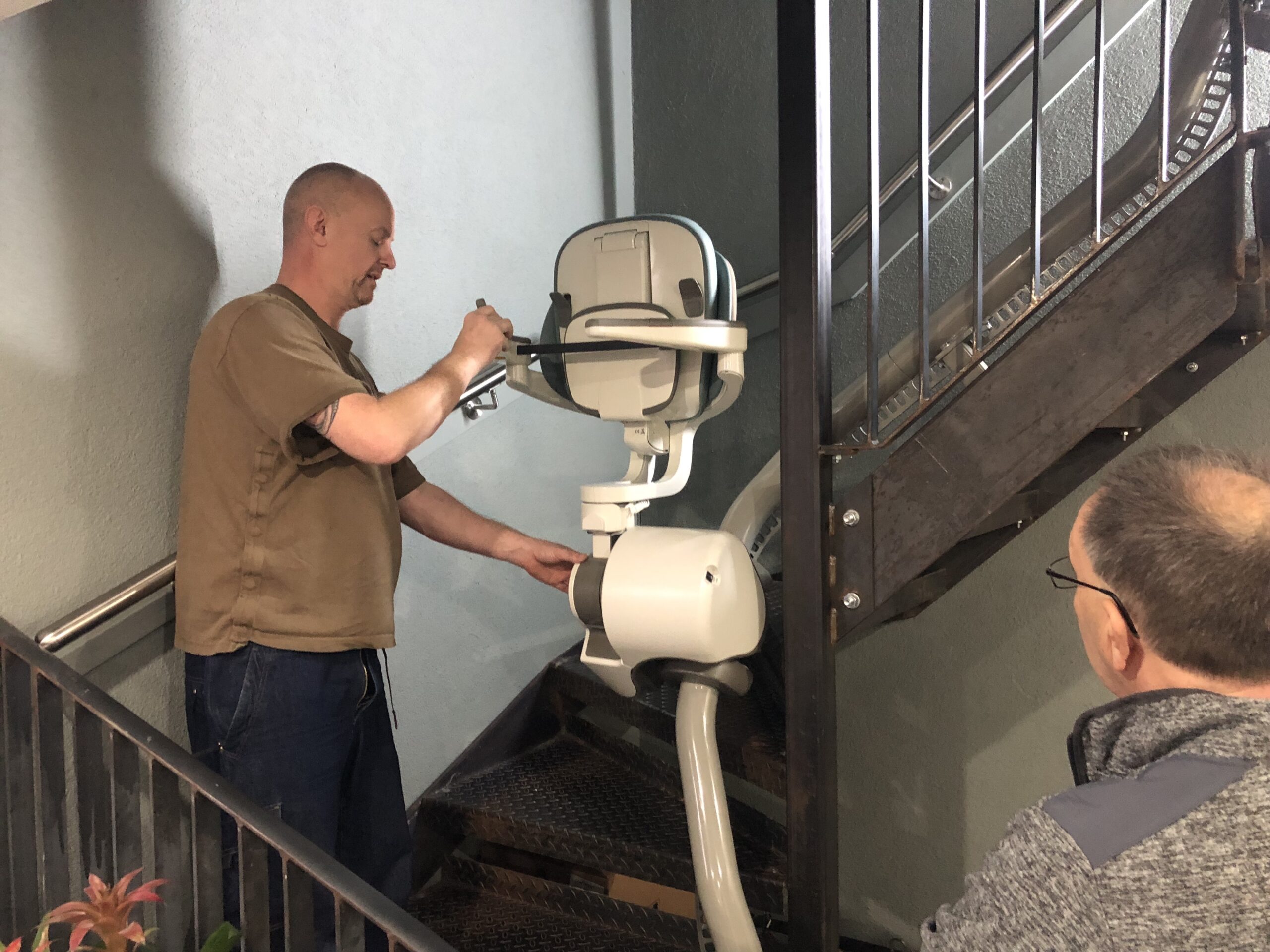 curved stairlift prices